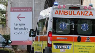 Ιταλία: Παραιτούνται 10 γιατροί κάθε μέρα από τα νοσοκομεία