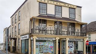 Μεγάλη Βρετανία: Aπευθείας συνταγογράφηση φαρμάκων από τα φαρμακεία για ορισμένες παθήσεις