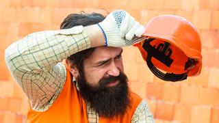 Υπουργείο Εργασίας: Ολα τα μέτρα προστασίας από τον επερχόμενο καύσωνα