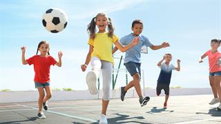 Υγιεινή διατροφή, διάβασμα και άθληση προάγουν  τις συλλογιστικές δεξιότητες  στα παιδιά [μελέτη]