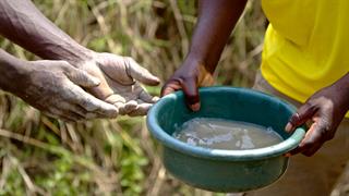 Προειδοποίηση ΠΟΥ για επικίνδυνη αύξηση των κρουσμάτων χολέρας σε χώρες με ελλιπείς συνθήκες υγιεινής και σίτισης