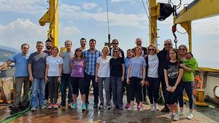 ΕΛ.ΚΕ.Θ.Ε.: Πραγματοποιήθηκαν δειγματοληψίες νερού στο θαλάσσιο χώρο του Παγασητικού