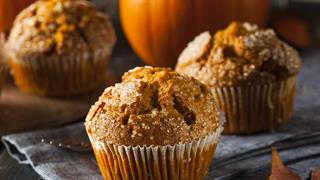 Φθινοπωρινή συνταγή για pumpkin spice κεκάκια