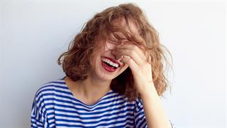 Τα εκπληκτικά οφέλη του γέλιου στην υγεία