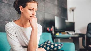 Πώς επηρεάζουν τα οιστρογόνα τη διάθεση των γυναικών