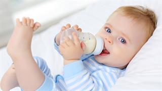Πλαφόν στο βρεφικό γάλα, περιορίζονται 30% οι εκπτώσεις προμηθευτών