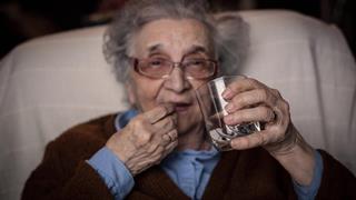ΕΟΠΥΥ: Πώς γίνεται  εισαγωγή σε Θεραπευτήρια Χρόνιων Παθήσεων και Μονάδες Φροντίδας Ηλικιωμένων