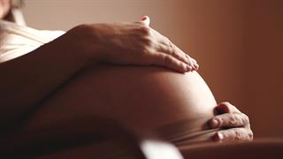 Η CoViD στην εγκυμοσύνη μπορεί να βλάψει τους πνεύμονες του νεογέννητου