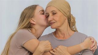 Διακρίσεις σε ασφαλιστικά συμβόλαια και δάνεια σε επιβιώσαντες από καρκίνο