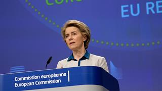 Η πρόεδρος της Κομισιόν θέλει να αποσύρει τον κανονισμό της ΕΕ για τα φυτοφάρμακα