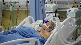 ΕΟΔΥ:  21 θάνατοι ασθενών με CoViD - Θετικό 1 στα 4 τεστ γρίπης, 4 νέοι θάνατοι