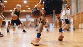 Η καλή φόρμα ενισχύει την ψυχική υγεία παιδιών και εφήβων [μελέτη]