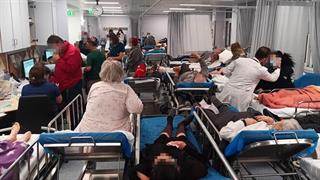 70 γιατροί του 