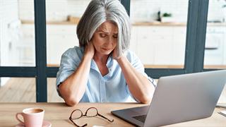 ΟΟΣΑ: Πόσοι Έλληνες έχουν long CoViD - Συμπτώματα, διάρκεια και κόστος [πίνακας]