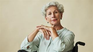 Απαλλαγή από τη συμμετοχή στη φαρμακευτική δαπάνη όλων των συνταξιούχων με αναπηρία ζητά η ΕΣΑμεΑ  