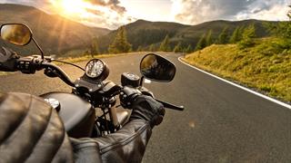 Θεοδωρικάκος: Δεν θα πωλούνται καύσιμα σε όποιον δεν φοράει κράνος