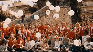 Ο ΕΕΣ και ο Μιχάλης Χατζηγιάννης συνεργάζονται για τον εορτασμό της Παγκόσμιας Ημέρας Ερυθρού Σταυρού