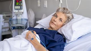 Δοκιμάζεται στρώμα εναλασσόμενης πίεσης για τη μείωση του κινδύνου κατακλίσεων