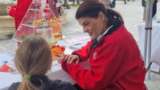 Ελληνικός Ερυθρός Σταυρός: 6 χρήσιμες οδηγίες διατροφής για τον καύσωνα