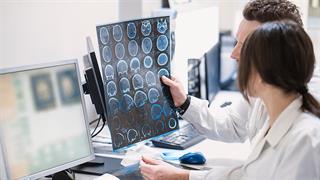 FDA: Αυξημένη παρακολούθηση ασθενών με Αλτσχάιμερ που λαμβάνουν φάρμακο των Eisai - Biogen