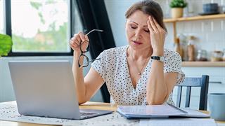 Εμμηνόπαυση και ορμονολογικός έλεγχος: Tι πραγματικά χρειάζεται