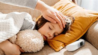 Συμπτώματα ίωσης που οδηγούν στο νοσοκομείο - Αύξηση στις εισαγωγές λόγω CoViD [πίνακας]