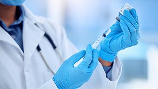 ECDC: Πόσο ασφαλή και αποτελεσματικά είναι τα εμβόλια κατά του αναπνευστικού συγκυτιακού ιού