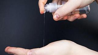 Φόβοι για καρκίνο - Η ΕΕ εξετάζει απαγόρευση της αιθανόλης σε αντισηπτικά χεριών