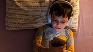 Επιβλαβείς ουσίες στα ακουστικά: Ποιες είναι και τι πρέπει να προσέχουμε