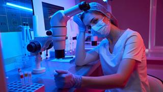 Τι θα ζητήσουν οι εργαστηριακοί γιατροί από τον Πρωθυπουργό