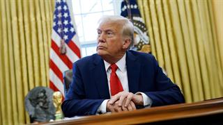 Ο Trump μειώνει τους δασμούς των φαρμάκων από την Ελβετία