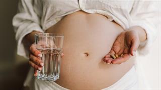 Διπλάσιος κίνδυνος για την ψυχική υγεία από τη διακοπή αντικαταθλιπτικών στην εγκυμοσύνη [μελέτη]