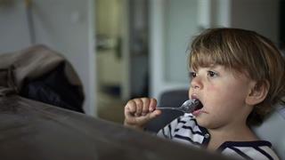 Το Πάσχα τελείωσε - Πώς ομαλοποιείται η λειτουργία του εντέρου στο παιδί