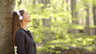 Είναι τα audiobooks εξίσου ωφέλιμα με το παραδοσιακό διάβασμα;