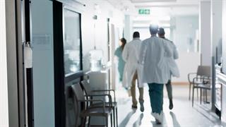 ΠΟΕΔΗΝ και ΟΕΝΓΕ: Ξεχάστηκαν οι υγειονομικοί στις εξαγγελίες της ΔΕΘ