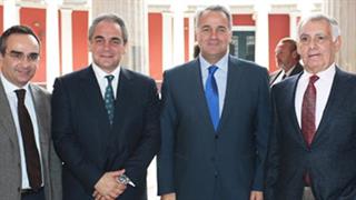 Lilly - Vianex: Παραδόθηκε η πρώτη παρτίδα βανκομυκίνης στην Κίνα