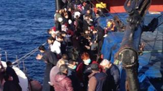 ΚΕΕΛΠΝΟ: Κανένας από τους 750 πρόσφυγες δεν έχει κάποιο σοβαρό νόσημα