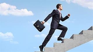 Ποιο είναι το πρώτο σύμπτωμα της αρθρίτιδας;