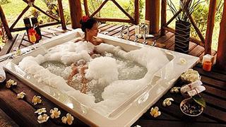 Πώς θα μετατρέψετε το μπάνιο σας σε spa