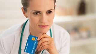 Αλεξιάδης: Και στον γιατρό με πιστωτική κάρτα