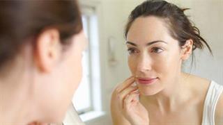 Εντοπίστηκαν γονίδια που συνδέονται με ταχύτερη γήρανση 