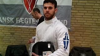 Η DEMO ΑΒΕΕ επίσημος χορηγός του Πρωταθλητή Ξιφασκίας Σάββα Καββαδία