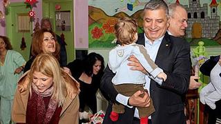 Επίσκεψη στο Κέντρο Βρεφών ‘’Η Μητέρα’’ εν όψει των εορταστικών ημερών