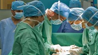 Επιταχύνονται οι διαδικασίες εξόφλησης των εφημεριών στους νοσοκομειακούς γιατρούς