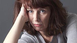 Εμμηνόπαυση: Τα συμπτώματα που τη χαρακτηρίζουν