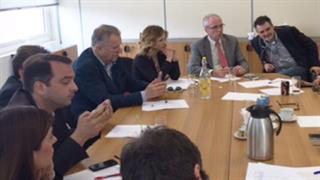 Μονοσυνταξιούχοι: Στη δικαιοσύνη οι υγειονομικοί για την αρπαγή των αποθεματικών του ΤΣΑΥ