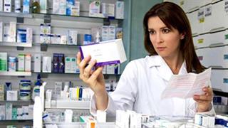 Η μεγάλη αντίφαση με το φάρμακο. ΟΟΣΑ: Καταναλώνετε πολλά – ΣΦΕΕ: Δεν επαρκούν οι πόροι