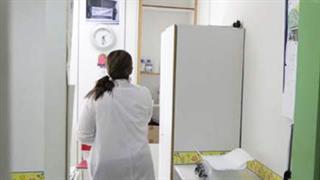 “Σκούπα” στα εργασιακά των γιατρών του ΕΟΠΥΥ – Πλήρης και αποκλειστική απασχόληση για όλους