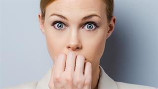 Γιατί τρώω τα νύχια μου;