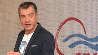 Ομαλή η εξέλιξη της μετεγχειρητικής πορείας του Σταύρου Θεοδωράκη